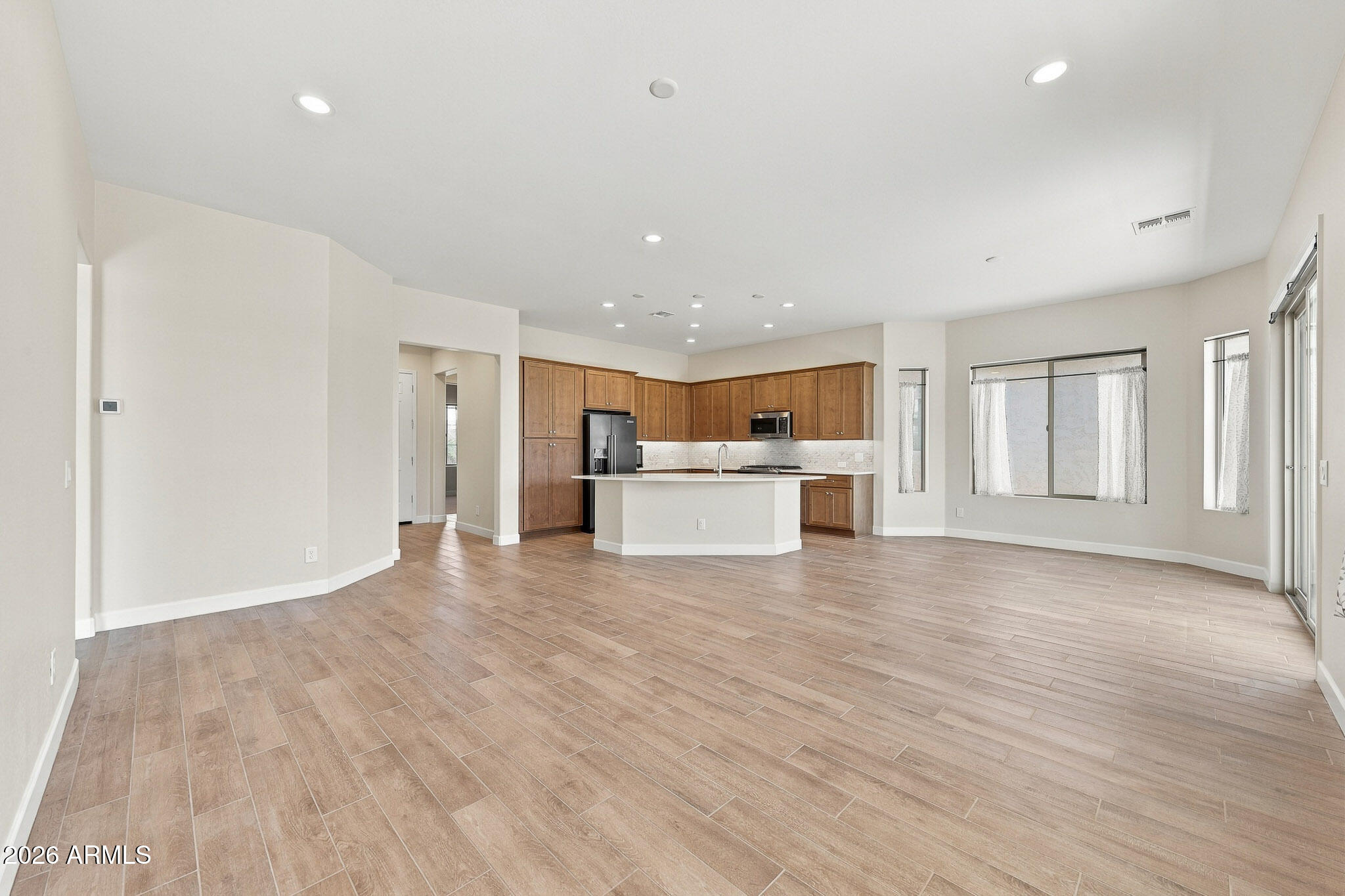 16837 West Almeria Road Goodyear, AZ 85395 - Photo 8 of 34 Great Room