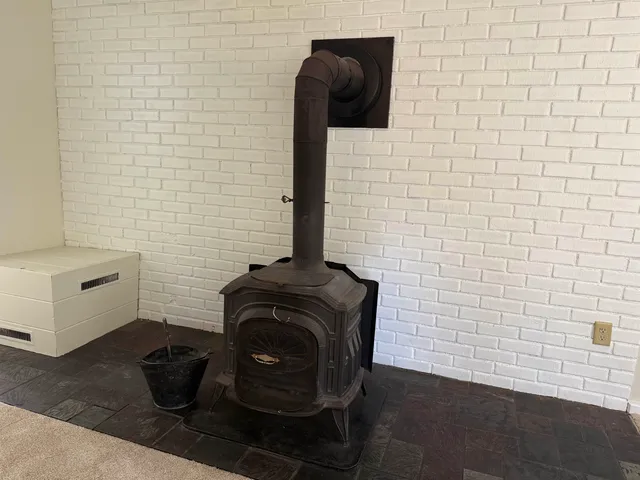 $239,000 | 75 Whitney Road, Springfield, VT 05156