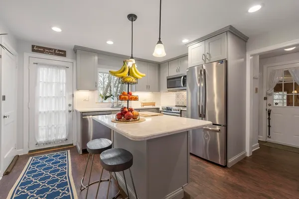 $450,000 | 33 Eastford Road, Auburn, MA 01501