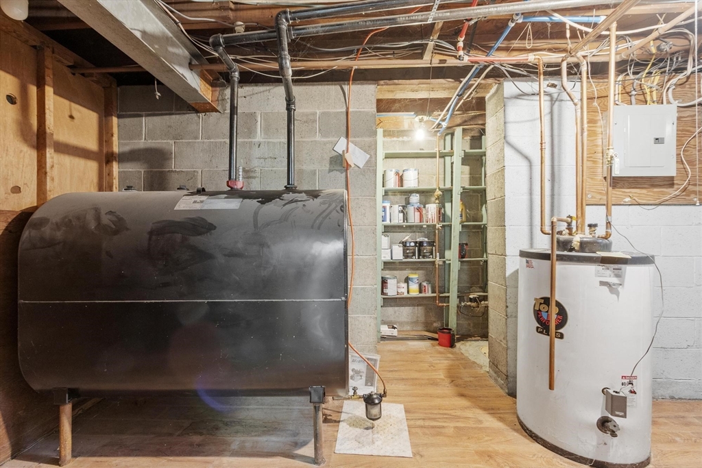 33 Eastford Road Auburn, MA 01501 - Photo 18 of 30