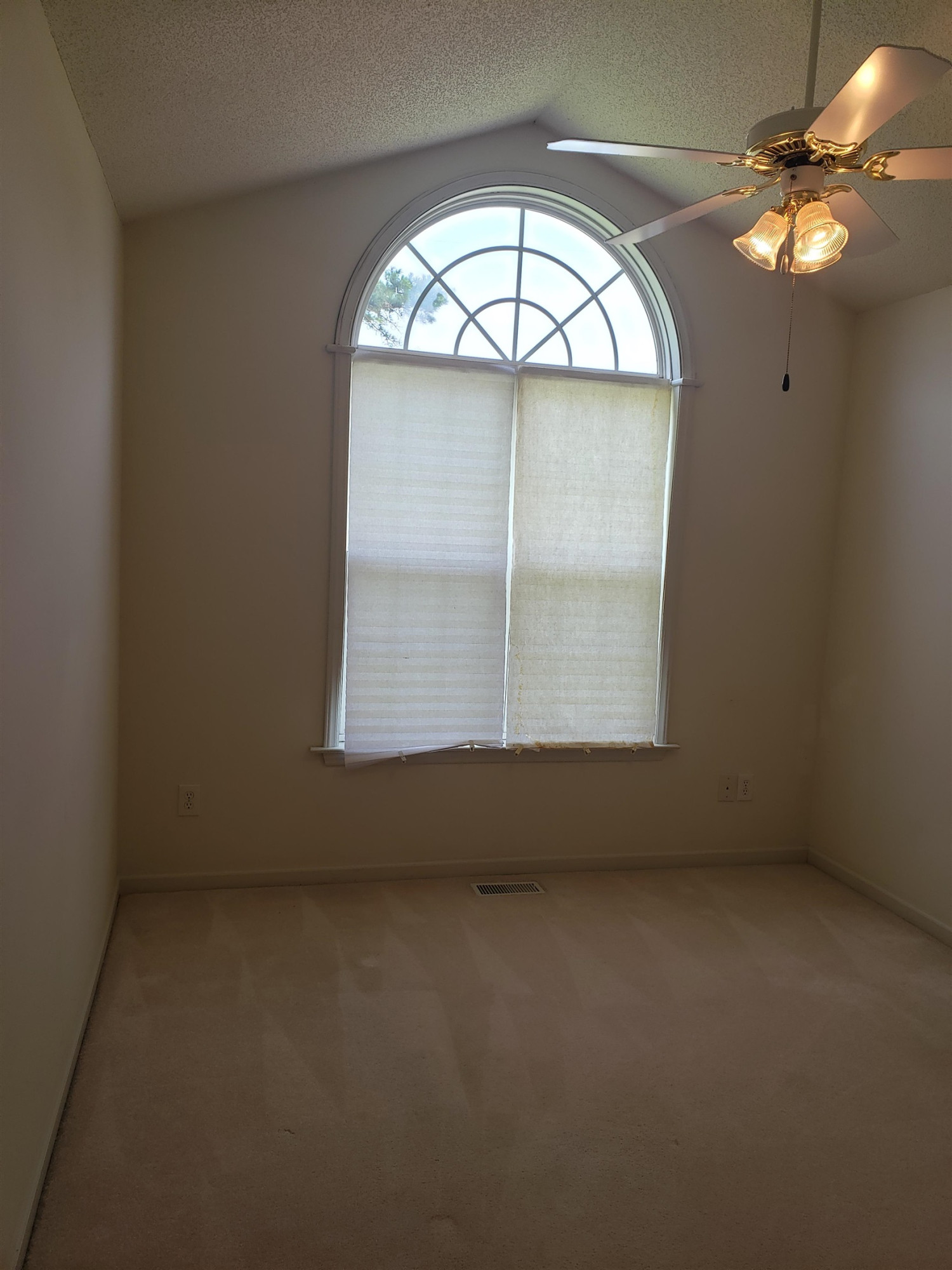 340 Parrish Memorial Road Selma, NC 27576 - Photo 14 of 17 Photo 14