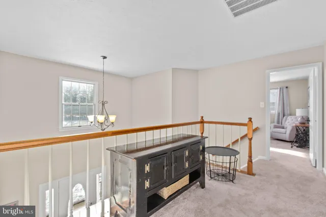 $575,000 | 5 Camelot Court, Fredericksburg, VA 22405