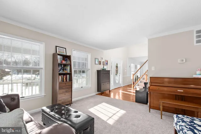 $575,000 | 5 Camelot Court, Fredericksburg, VA 22405