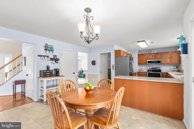 $575,000 | 5 Camelot Court, Fredericksburg, VA 22405