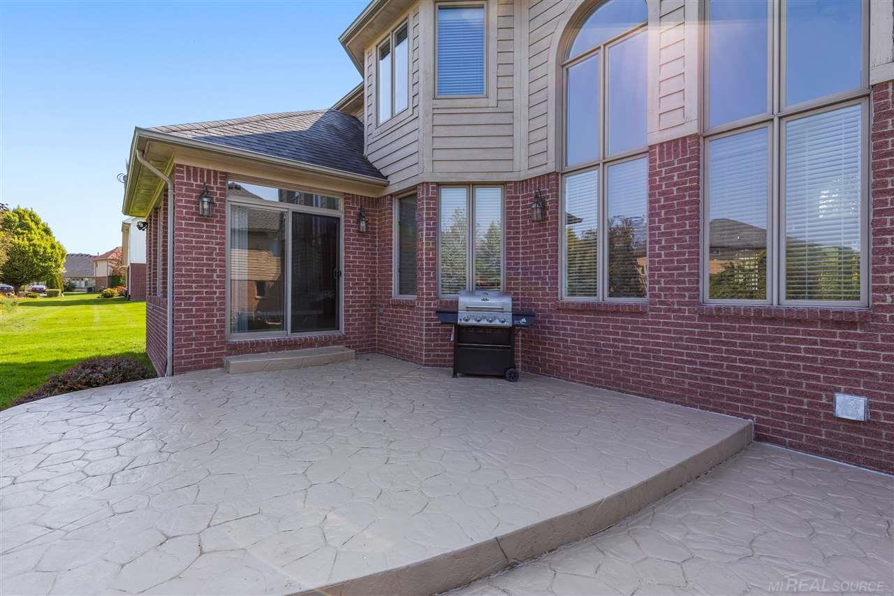 1158 Rochelle Park Drive Rochester Hills, MI 48309 - Photo 12 of 59