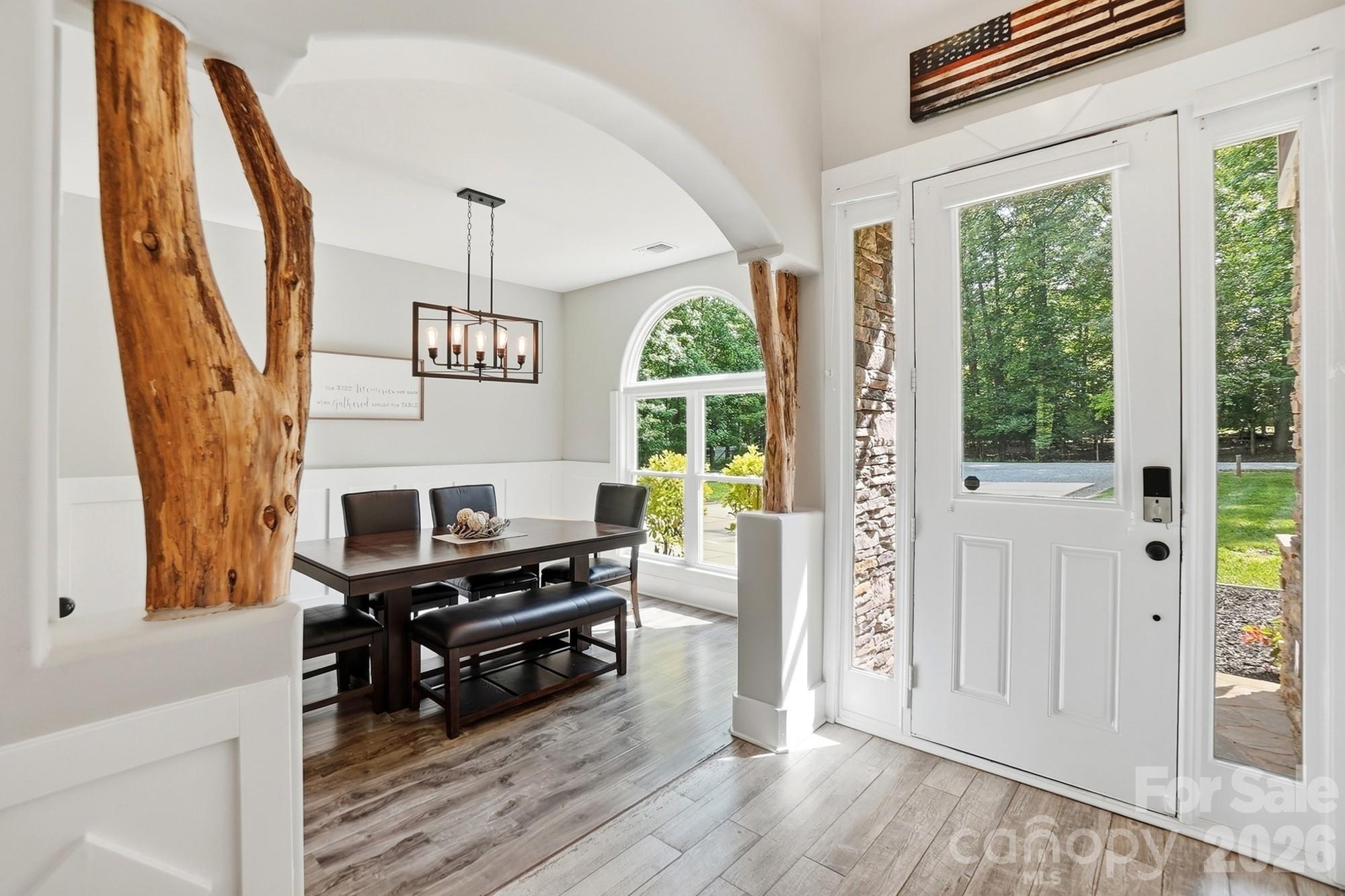 9151 Vagabond Road Charlotte, NC 28227 - Photo 4 of 48