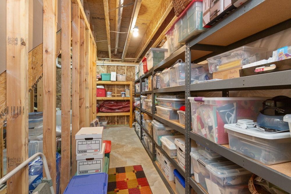 3060 Rutlege Road Harrisonburg, VA 22801 - Photo 28 of 37 a storage room with washer and dryer