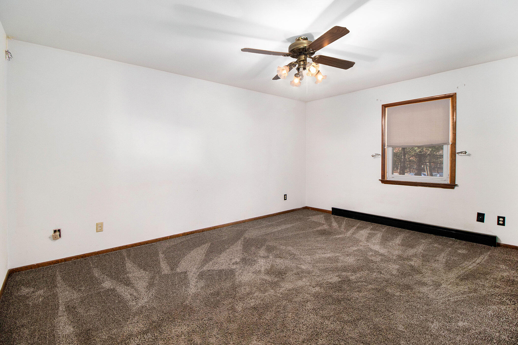 11404 Chateau Lane Demotte, IN 46310 - Photo 13 of 22 2038x1356