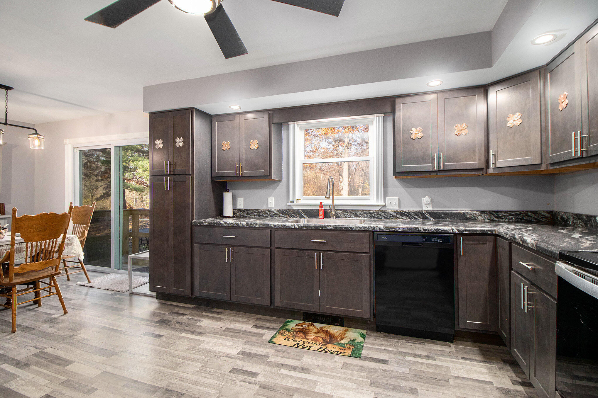 11404 Chateau Lane Demotte, IN 46310 - Photo 5 of 22 2038x1358