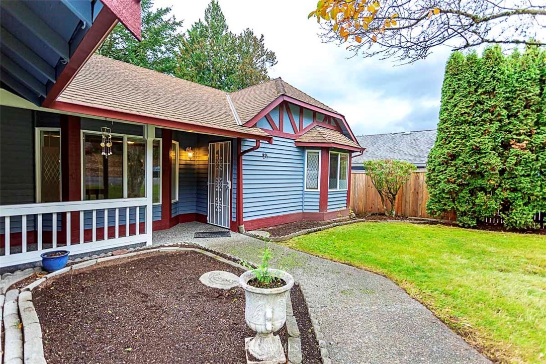 16701 3rd Drive Southeast Bothell, WA 98012 - Photo 2 of 19 Gallery Image 2