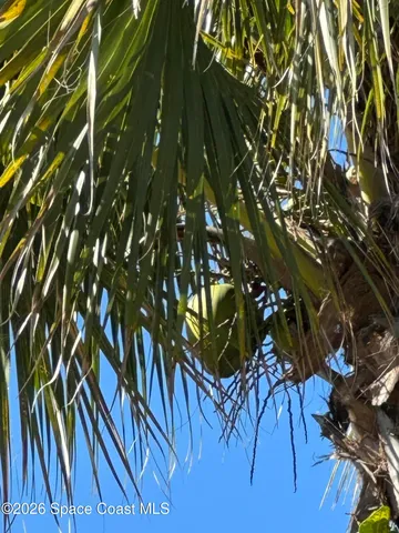 $595,000 | 6570 Floridana Avenue, Melbourne Beach, FL 32951