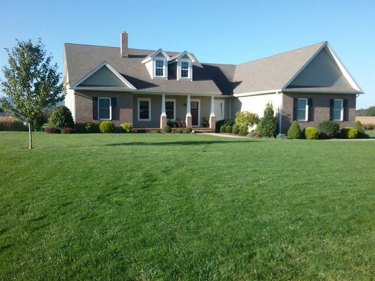 135 Shalom Road Waynesboro, VA 22980 - Photo 2 of 5 Gallery Image 2