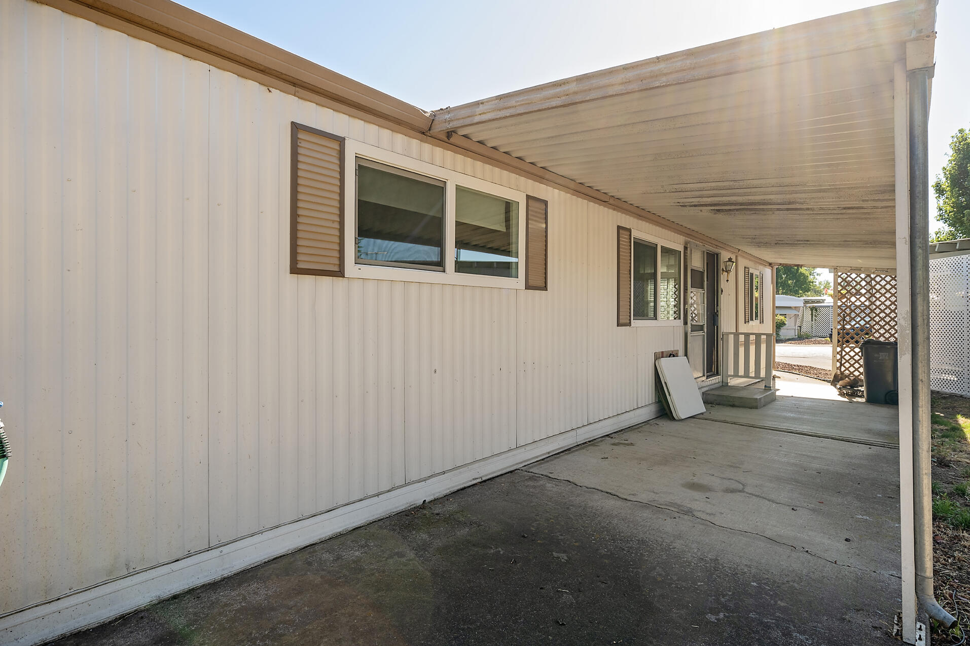 2252 Table Rock Road, Unit 230 Medford, OR 97501 - Photo 1 of 31 FRONT