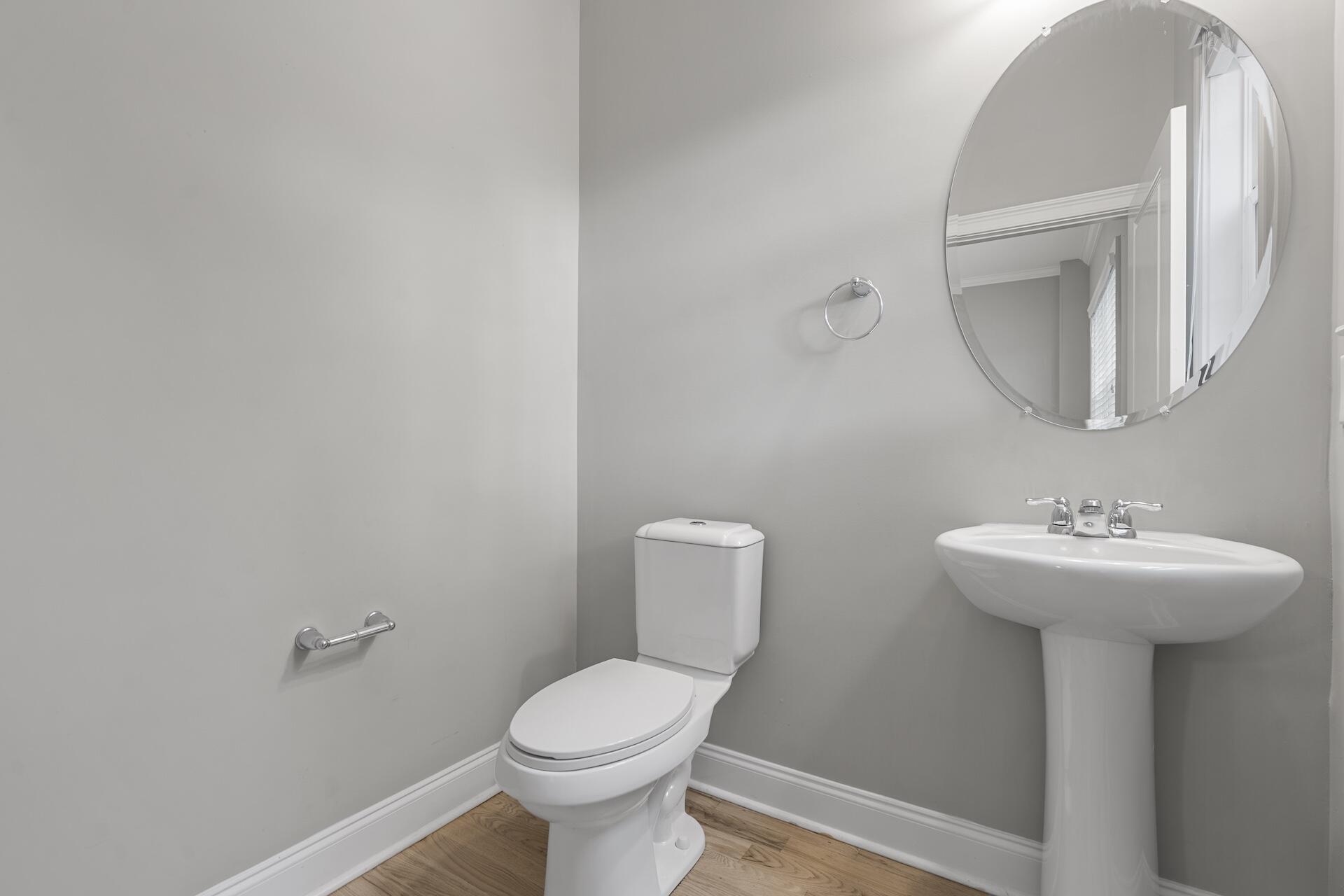 656 Coleman Boulevard, Unit 202 Mount Pleasant, SC 29464 - Photo 17 of 33 SDH08451