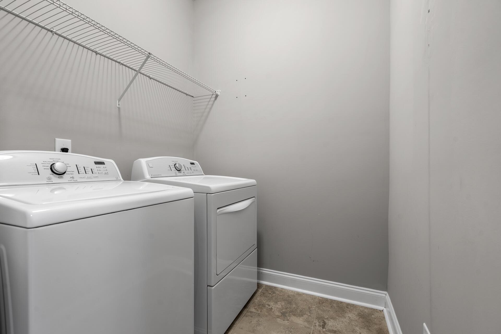 656 Coleman Boulevard, Unit 202 Mount Pleasant, SC 29464 - Photo 28 of 33 SDH08474