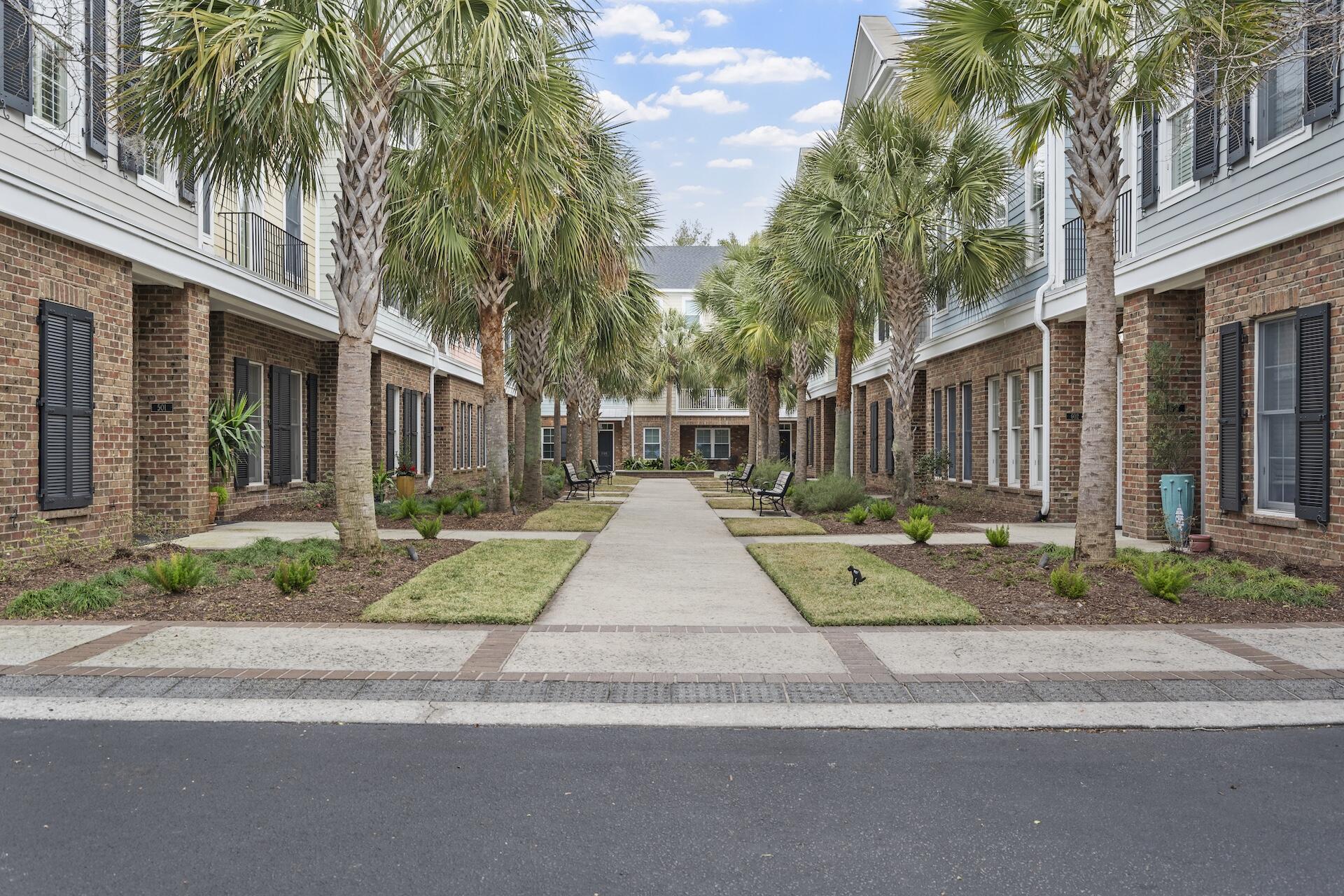 656 Coleman Boulevard, Unit 202 Mount Pleasant, SC 29464 - Photo 32 of 33 SDH08498