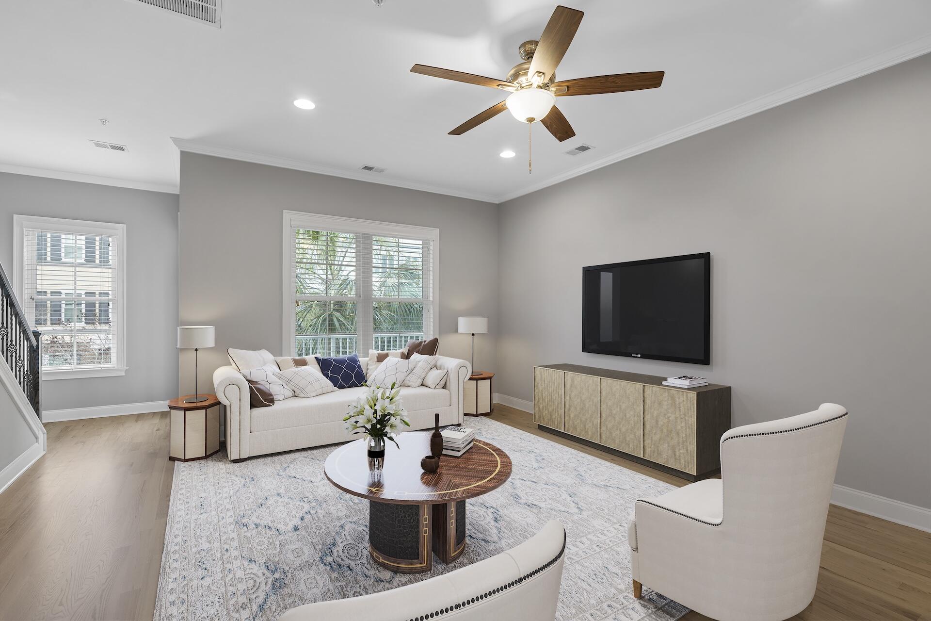 656 Coleman Boulevard, Unit 202 Mount Pleasant, SC 29464 - Photo 7 of 33 Family5_Final