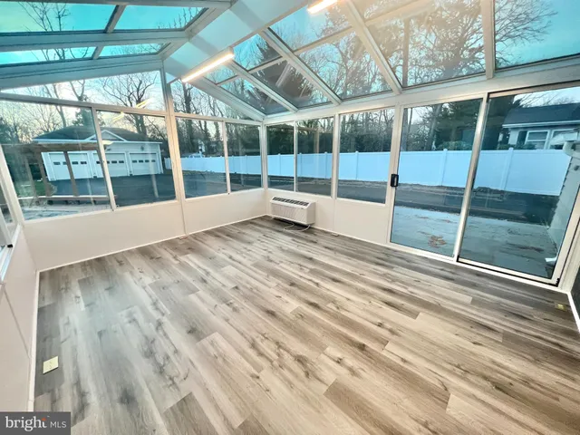 $999,990 | 4816 Dodson Drive, Annandale, VA 22003