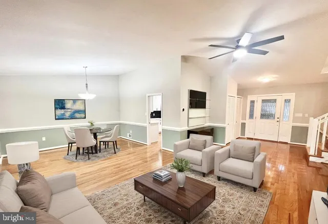 $999,990 | 4816 Dodson Drive, Annandale, VA 22003