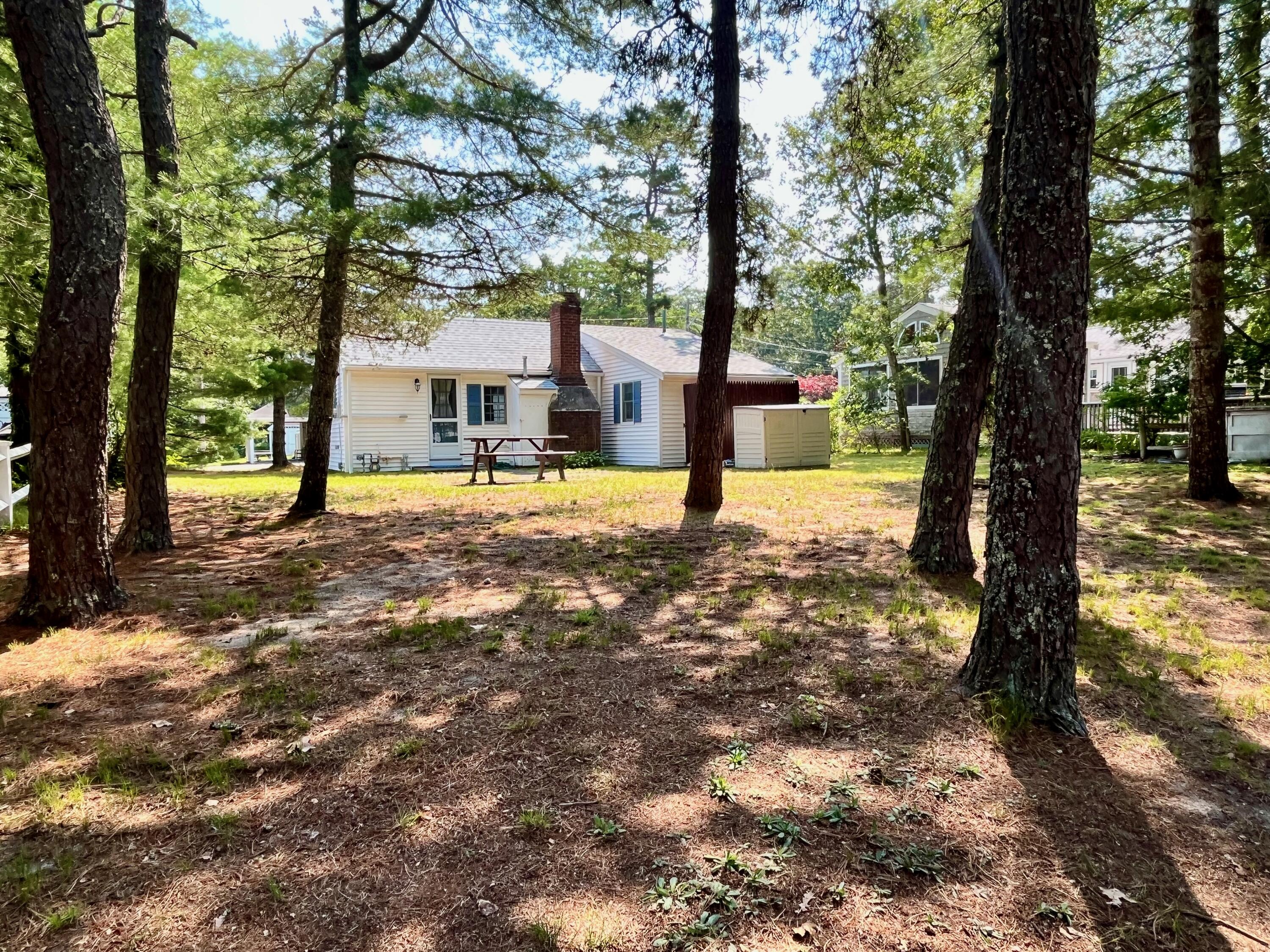 88 Earle Road West Harwich, MA 02671 - Photo 6 of 25 IMG_2434