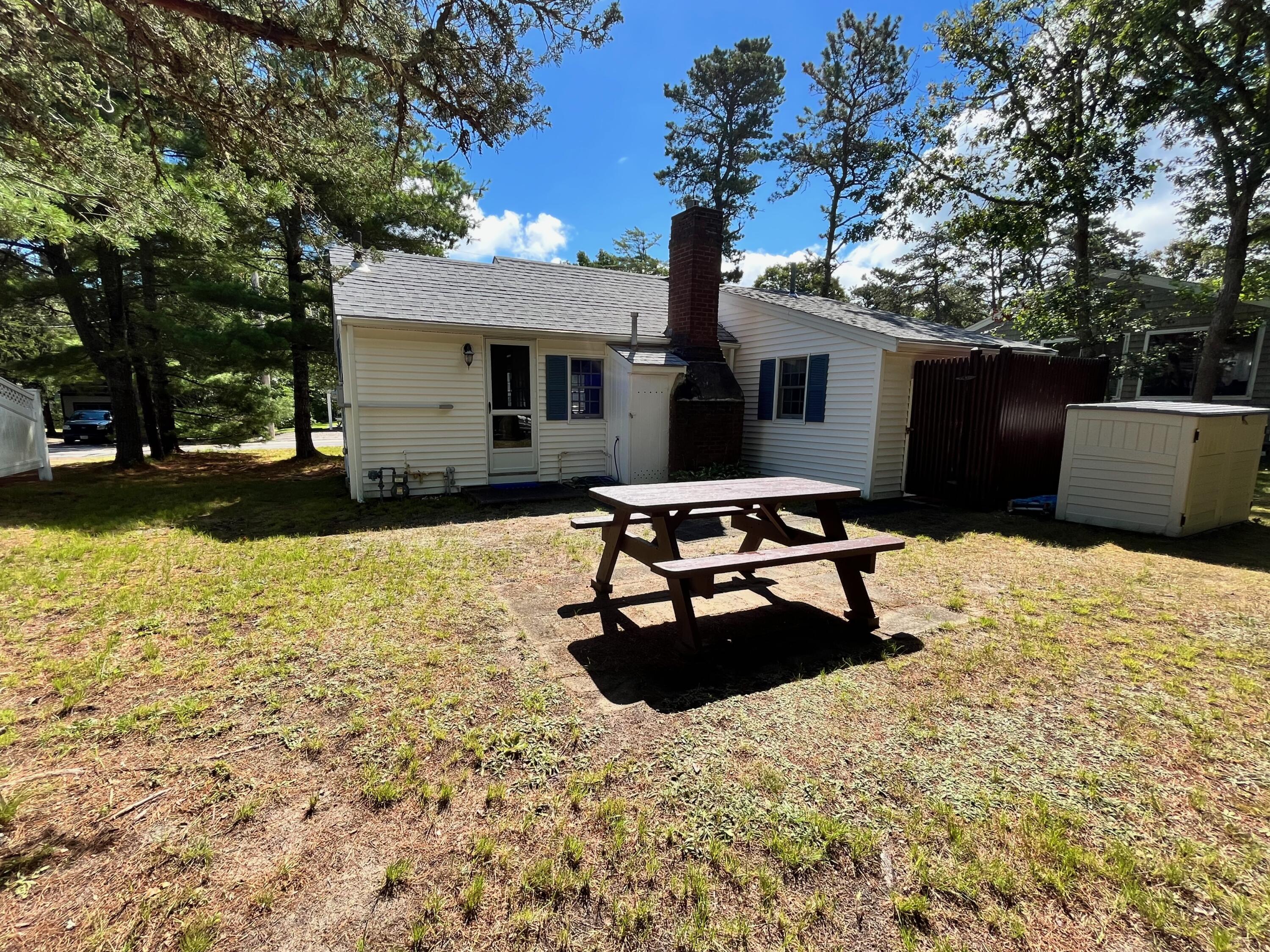 88 Earle Road West Harwich, MA 02671 - Photo 8 of 25 IMG_2415