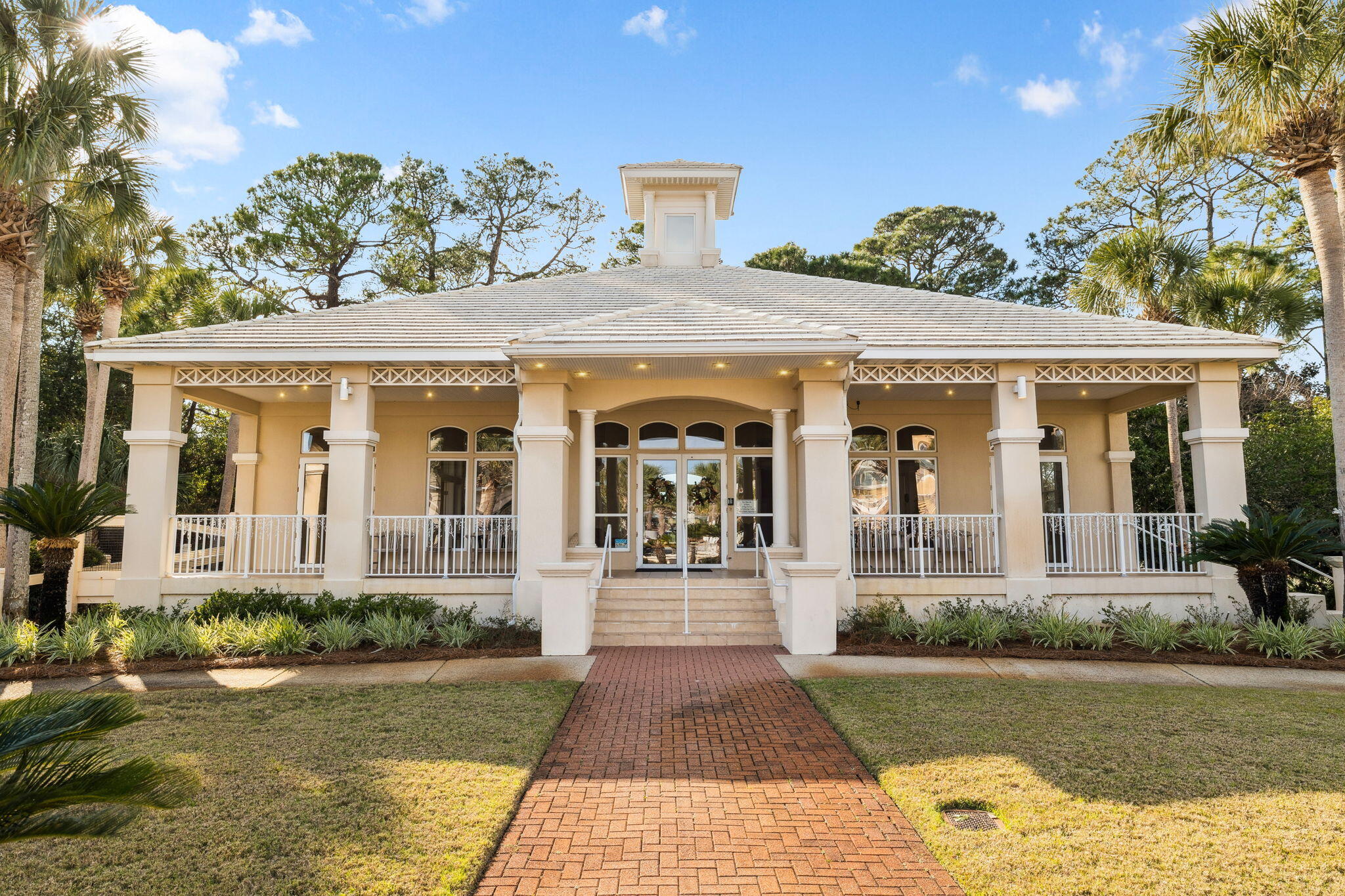 152 White Cliffs Boulevard Santa Rosa Beach, FL 32459 - Photo 68 of 82 front view of a house with a yard