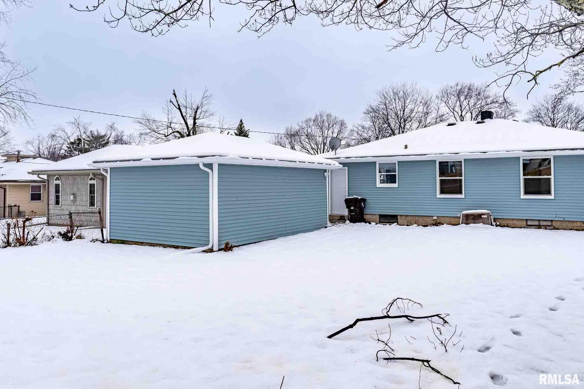 4230 North Wycliffe Road Peoria, IL 61614 - Photo 19 of 21 Gallery Image 19