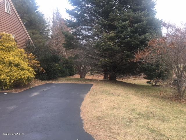 391 W Road Adams, MA 01220 - Photo 21 of 24 Yard