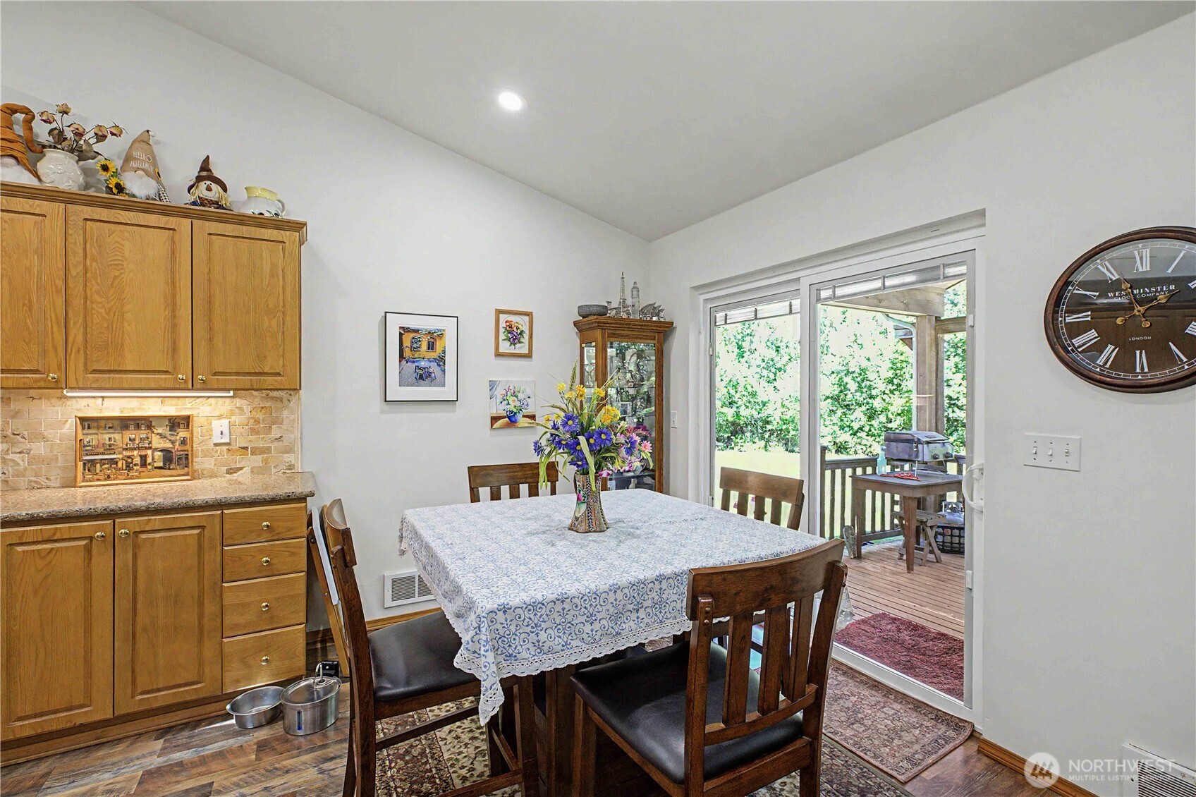 20877 Stottlemeyer Road Northeast Poulsbo, WA 98370 - Photo 11 of 34 Gallery Image 11