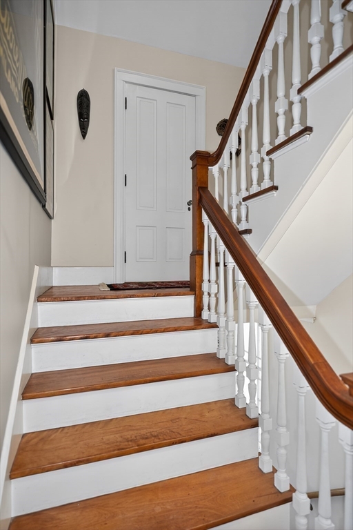 13 Maplewood Road Worcester, MA 01602 - Photo 28 of 39 Gallery Image 28