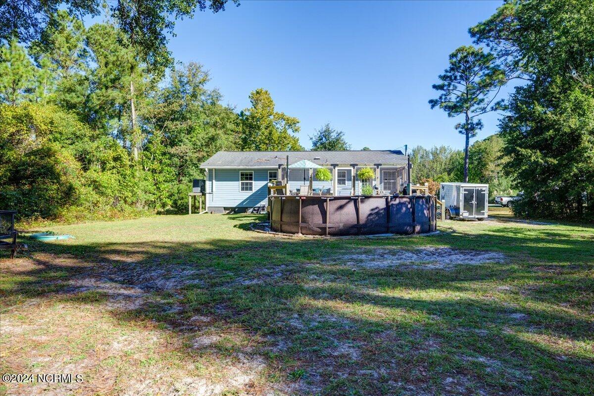 411 Sandy Point Road New Bern, NC 28560 - Photo 27 of 39 11-411_Sandy_Point-32