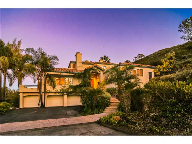 6635 Lago Corte Rancho Santa Fe, CA 92091 - Photo 2 of 25 Front Exterior at dusk
