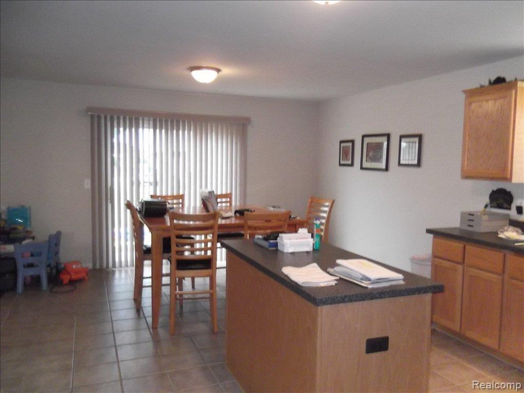 50938 Nesting Ridge Drive Macomb, MI 48044 - Photo 7 of 8 Dining Room