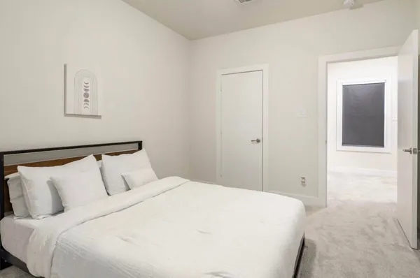 $2,300 | 10211 Las Nubes Avenue, Houston, TX 77075