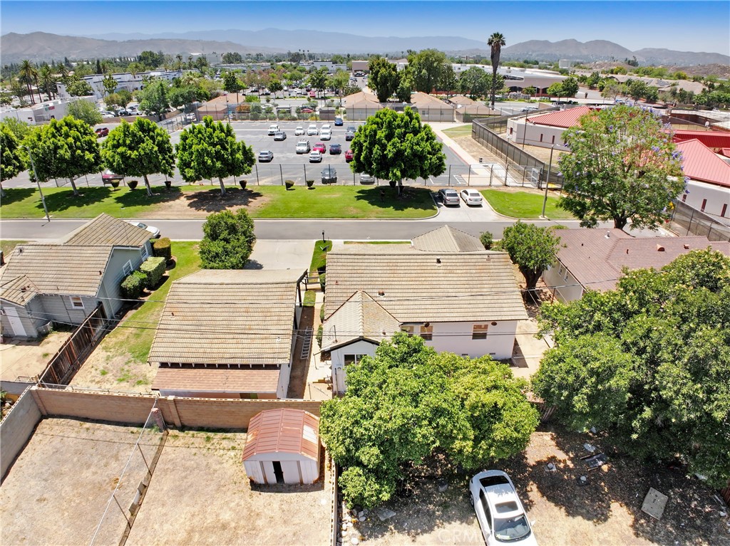 3879 Dykes Lane Riverside, CA 92503 - Photo 30 of 37