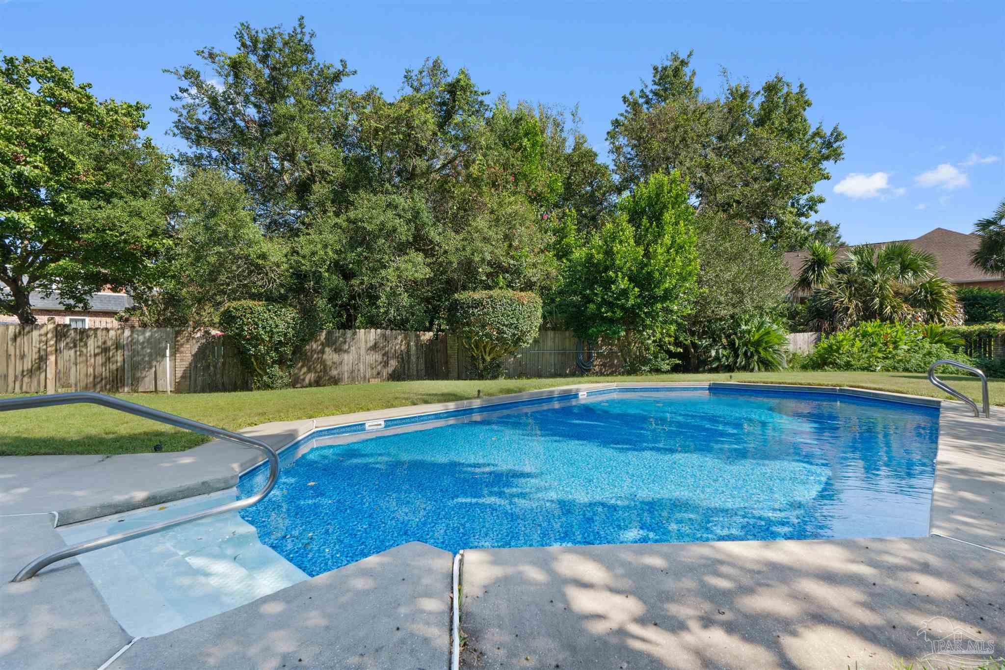 822 Bay Cliffs Road Gulf Breeze, FL 32561 - Photo 45 of 62 Gallery Image 45