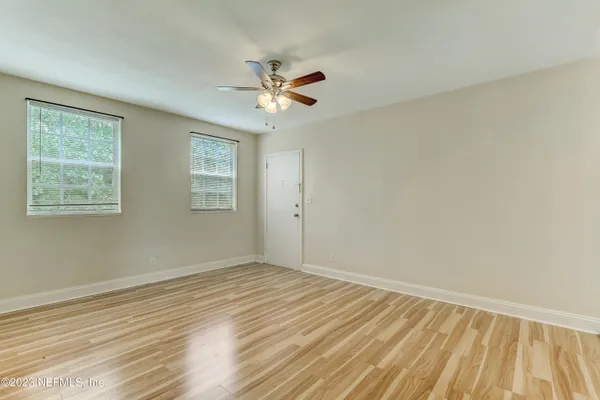$1,250 | 2358 Herschel Street, Unit 4, Jacksonville, FL 32204
