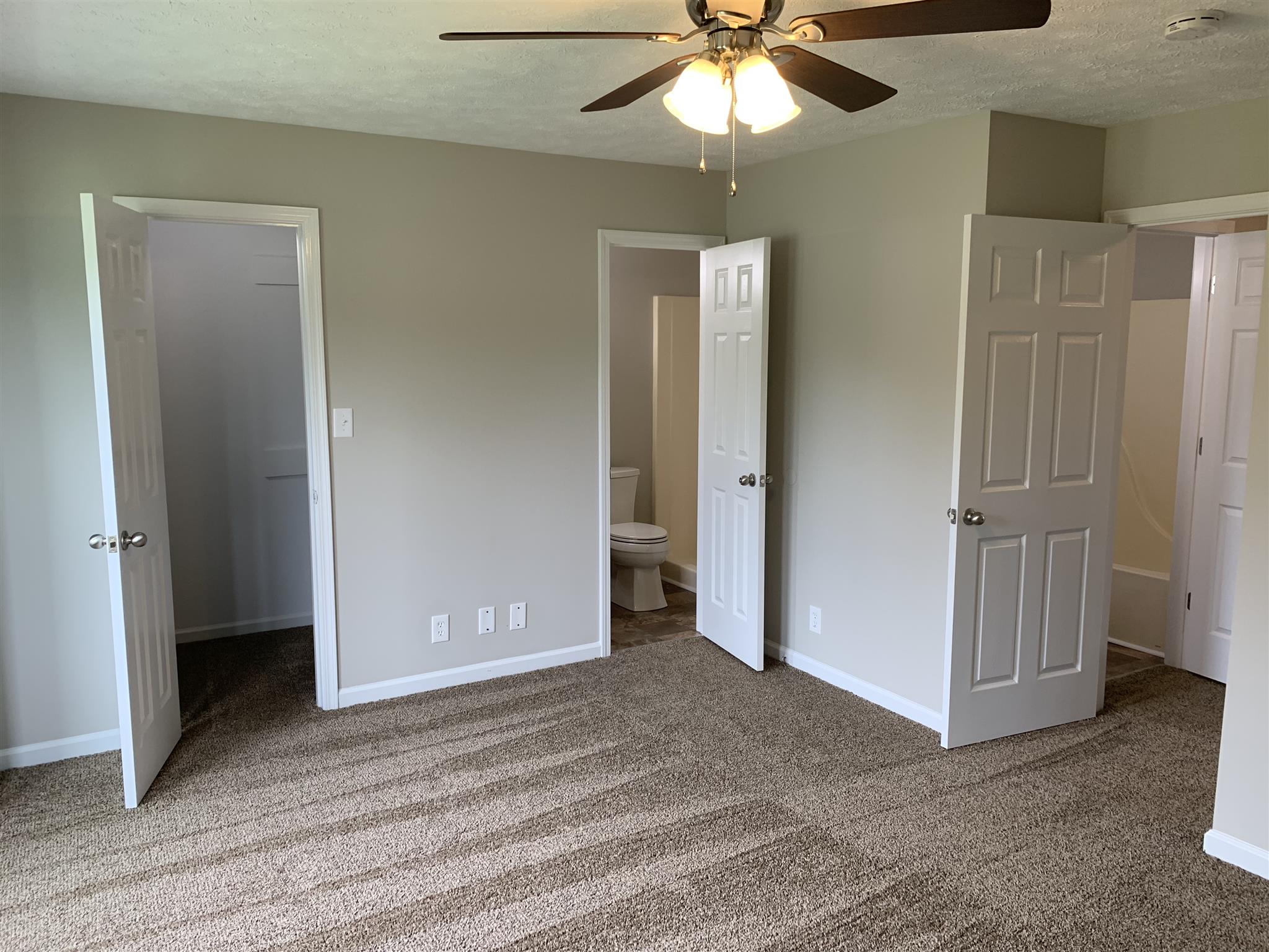 426 Jordan Road Clarksville, TN 37042 - Photo 9 of 22 Gallery Image 9