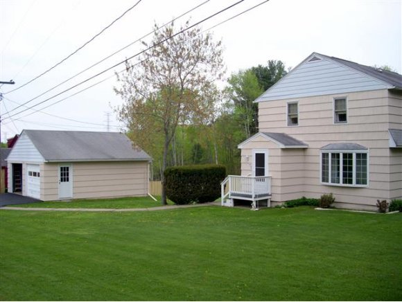 65 Hardy Road Johnson City, NY 13790 - Photo 2 of 14 Gallery Image 2