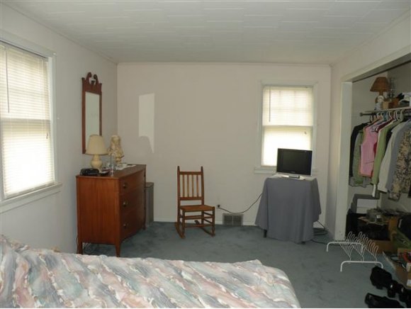 65 Hardy Road Johnson City, NY 13790 - Photo 8 of 14 Gallery Image 8