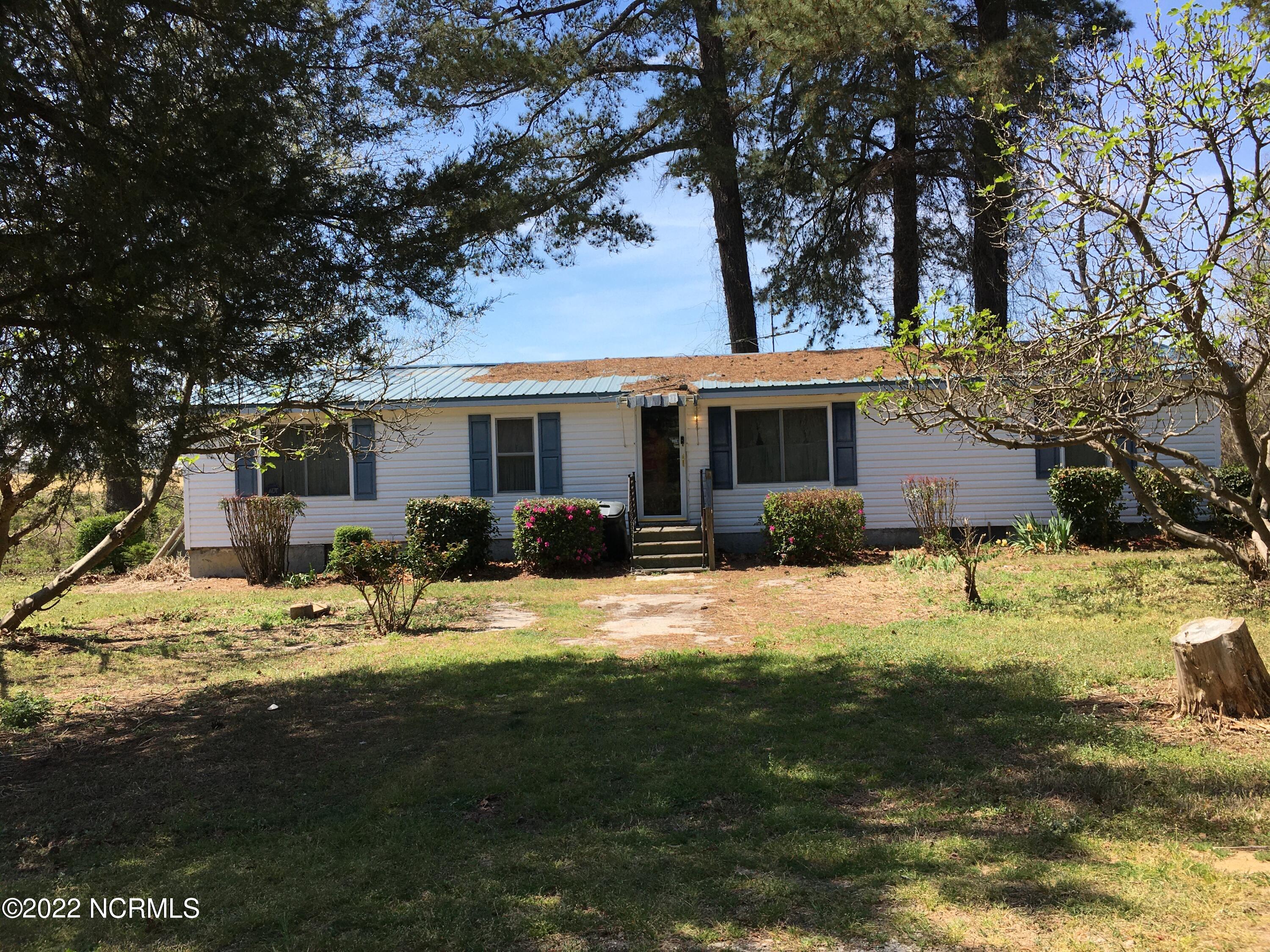 6651 Pine Ridge Road Faison, NC 28341 - Photo 1 of 19 IMG_1875