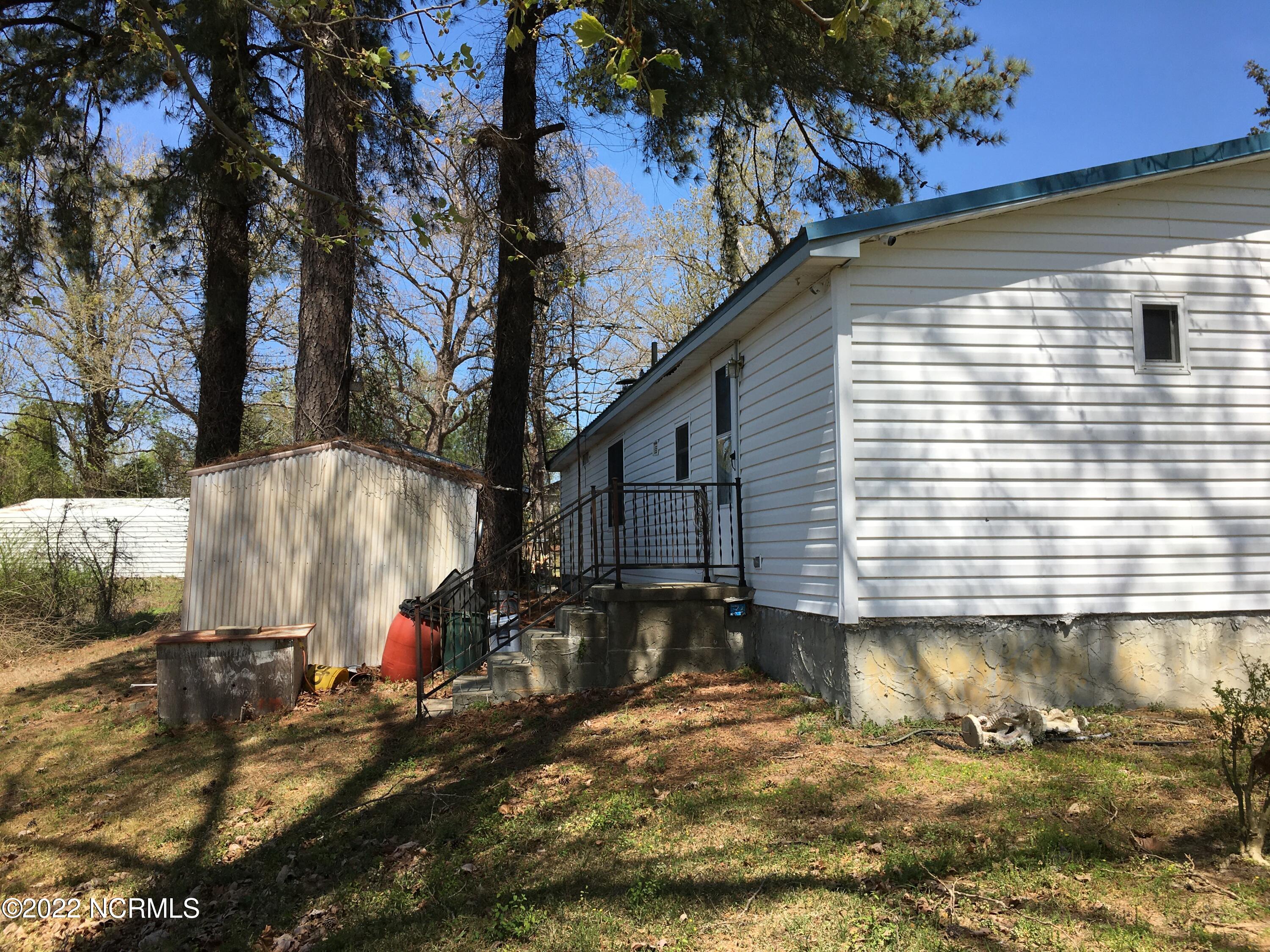 6651 Pine Ridge Road Faison, NC 28341 - Photo 16 of 19 Back left end