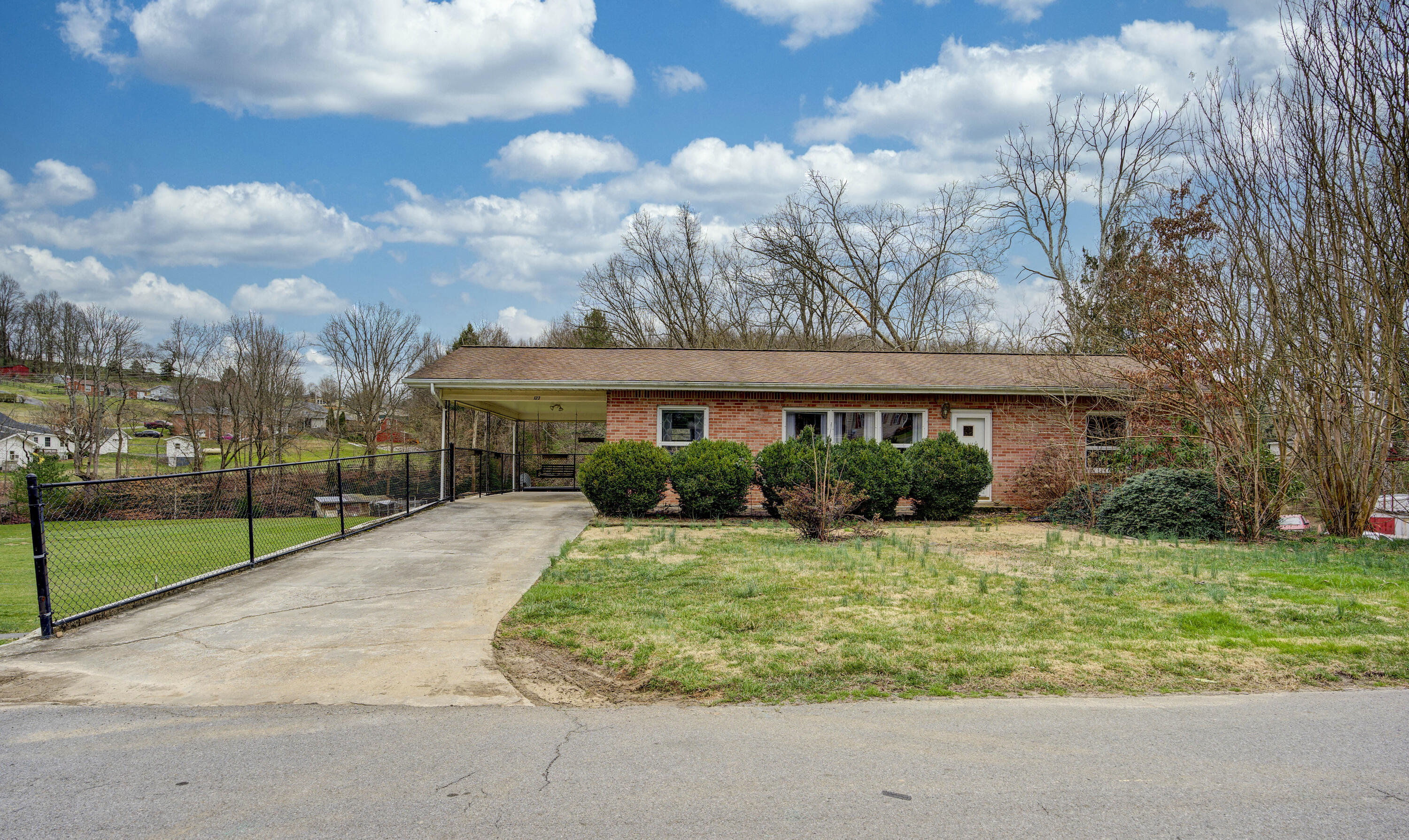 123 Joe Carr Road Johnson City, TN 37601 - Photo 1 of 40 JoeCarr--38