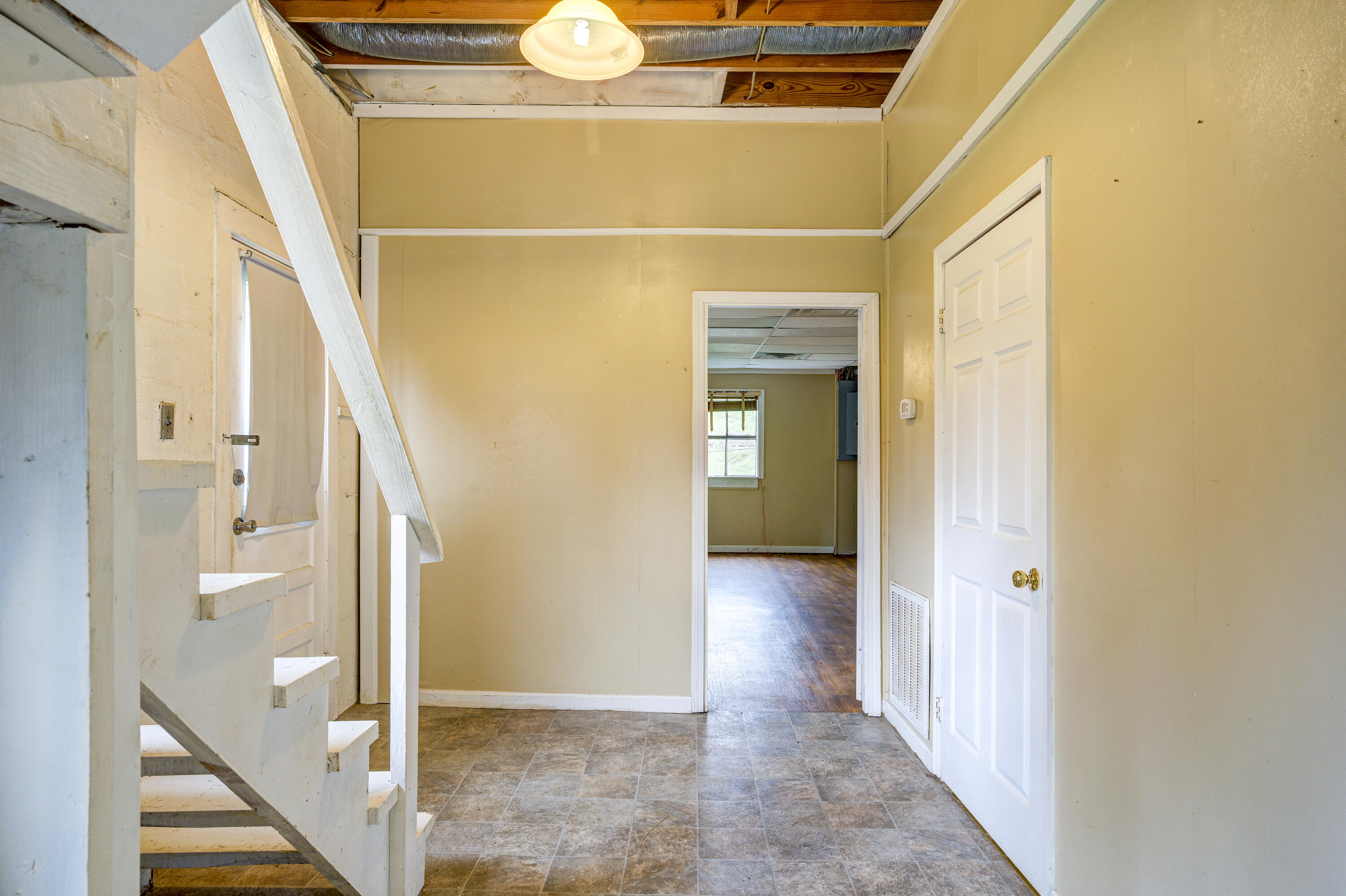 123 Joe Carr Road Johnson City, TN 37601 - Photo 24 of 40 JoeCarr--23