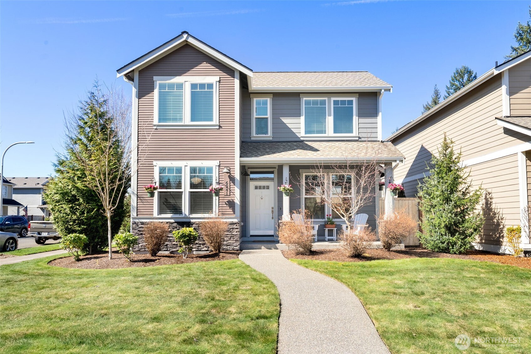 6241 Patio Street Southwest Tumwater, WA 98512 - Photo 2 of 40