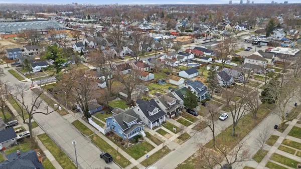 $399,999 | 2319 Edgewood Boulevard, Berkley, MI 48072