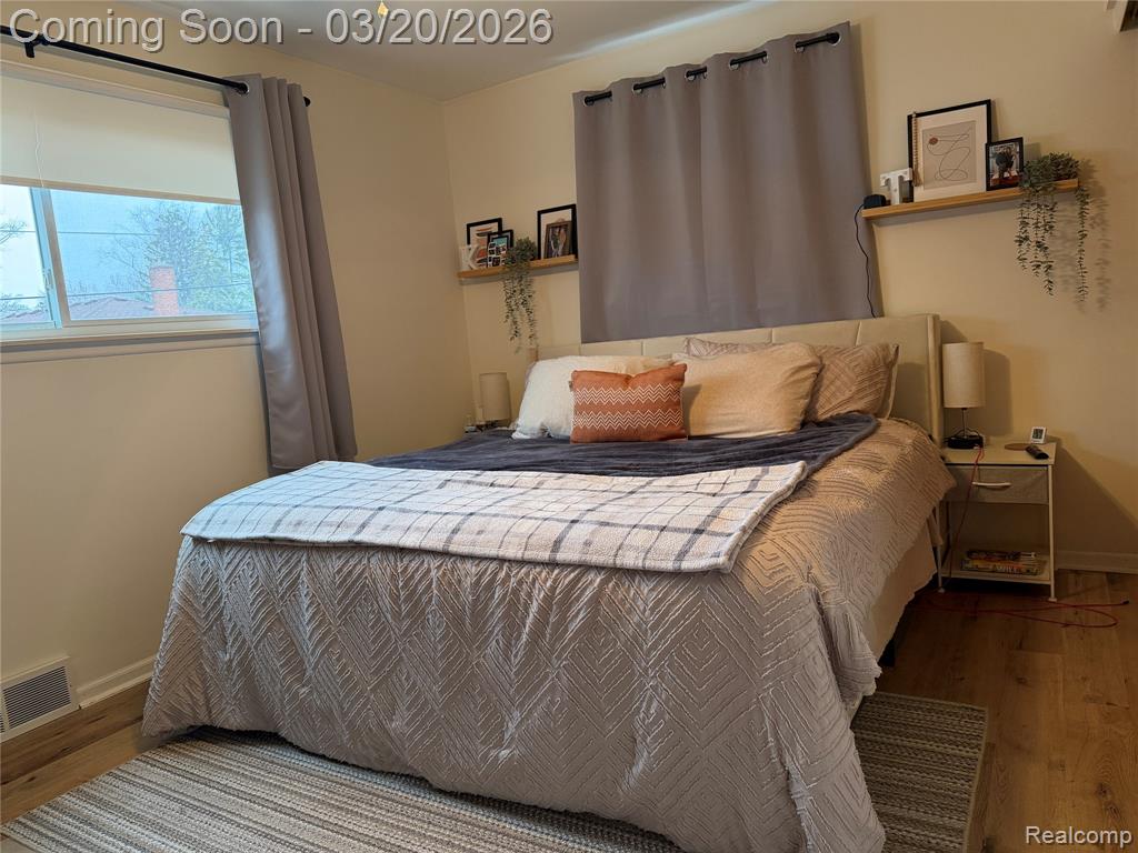 36884 Greenbush Road Wayne, MI 48184 - Photo 12 of 29