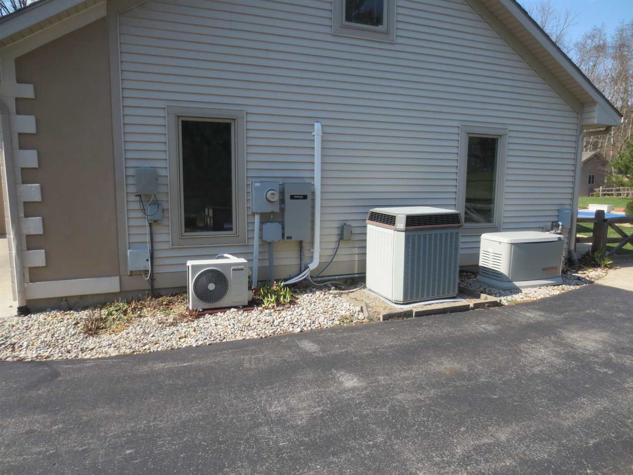 10161 St Joe Road Fort Wayne, IN 46835 - Photo 3 of 35