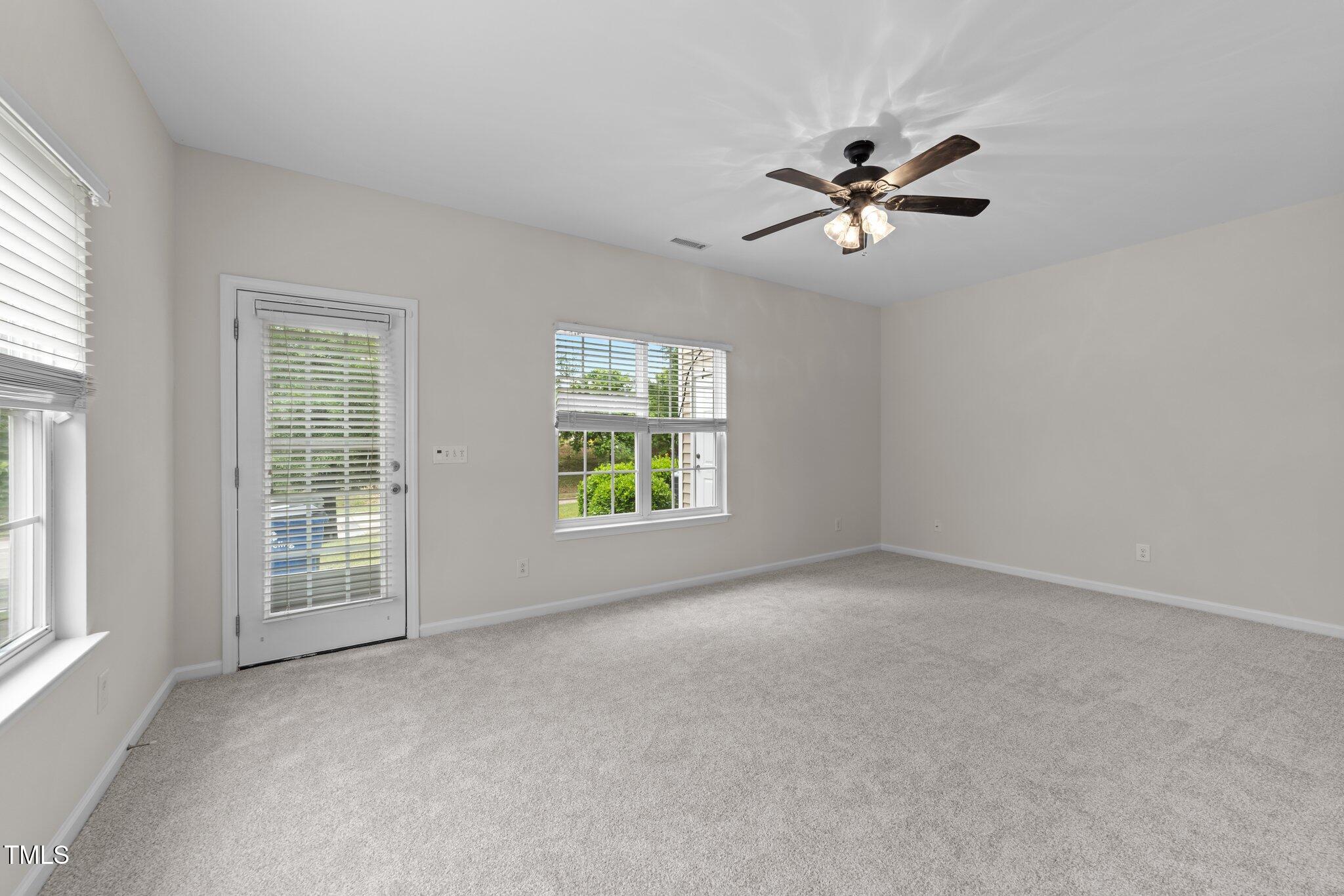 3508 Oneonta Avenue Raleigh, NC 27604 - Photo 11 of 28 Family Room