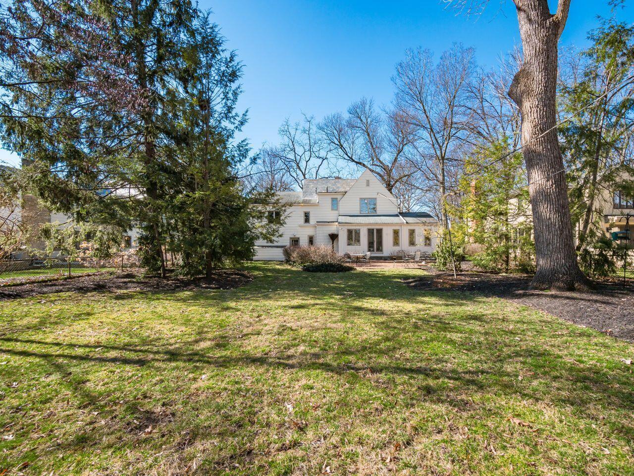 2620 Berwyn Road Columbus, OH 43221 - Photo 38 of 39 A_2620_Berwyn_098